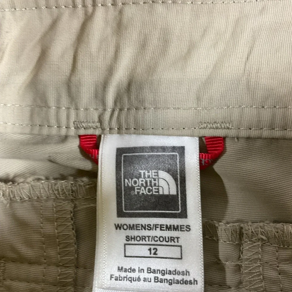 The North Face Convertible Hiking Pants Womens Size 12 Beige Zip Off Outdoor